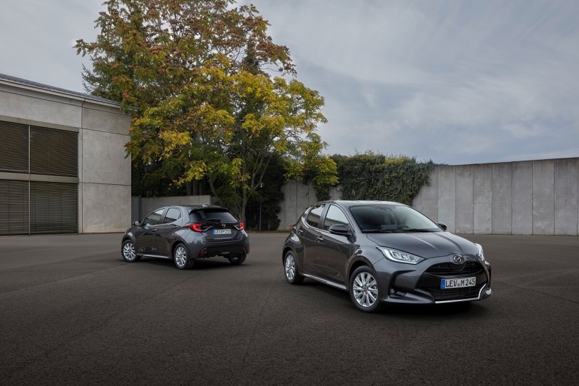 來自與Toyota多年來的合作，Mazda將推出首款自充電全混合動力車型-Mazda2 Hybrid