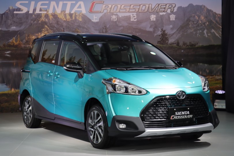 74.9萬/82.9 萬雙車型，Toyota Sienta Crossover 5/7Seater 新年式樣安全、外觀全面強化！