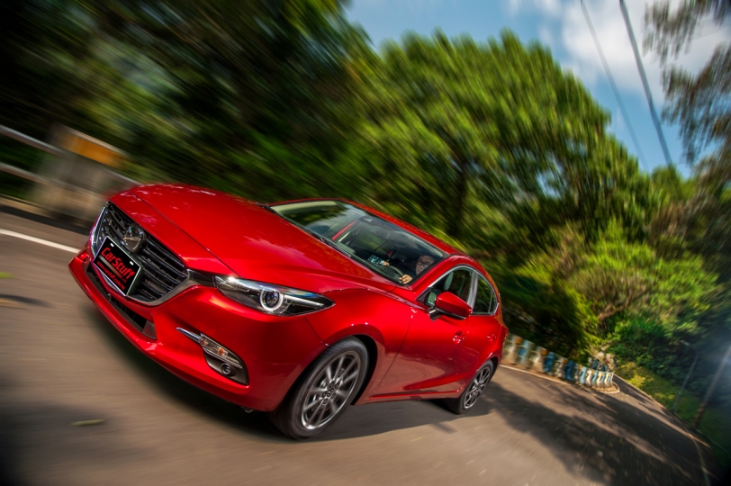 Mazda3回神，Auris僅稱王1個月！2018年10月台灣車市掛牌數據（進口篇）