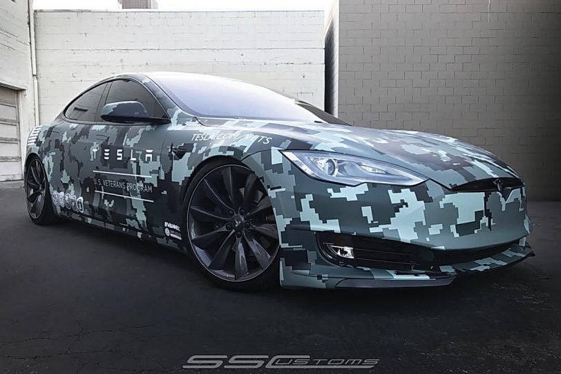 美國陣亡將士紀念日！Tesla Model S身匹軍裝迷彩致敬
