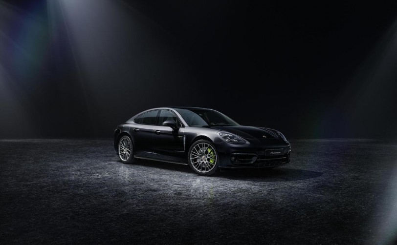 售價 601 萬、628 萬雙車型，Porsche Panamera Platinum Edition 白金版開始接單