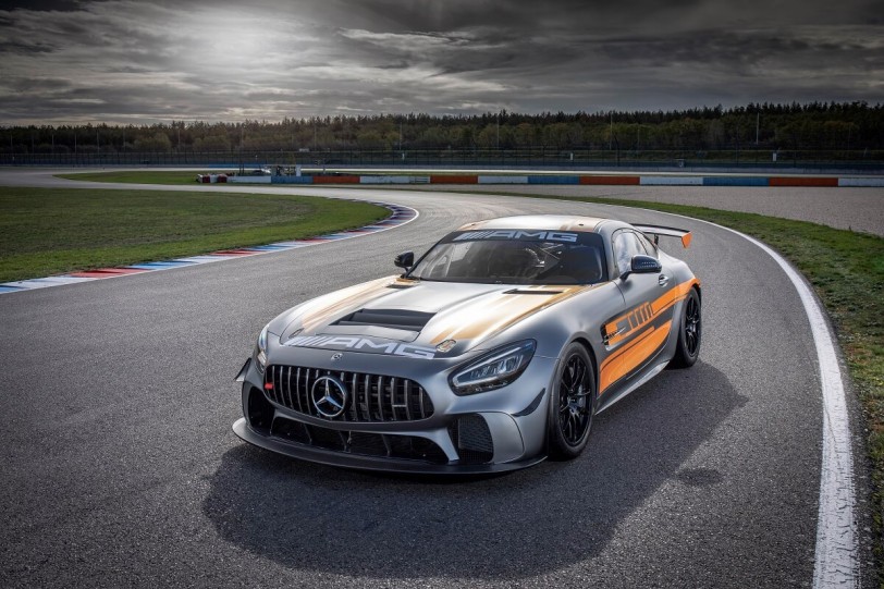 新版Mercedes-AMG GT4賽車開始投入市場