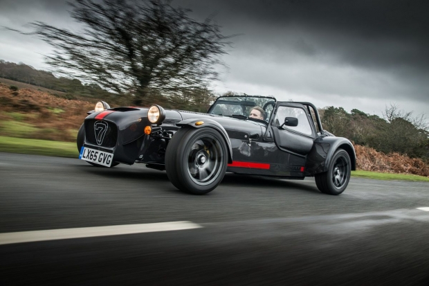 Caterham Seven 620繼推R競技版；再推S舒適版？