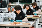非常時期!Lamborghini不造超跑,改製作口罩