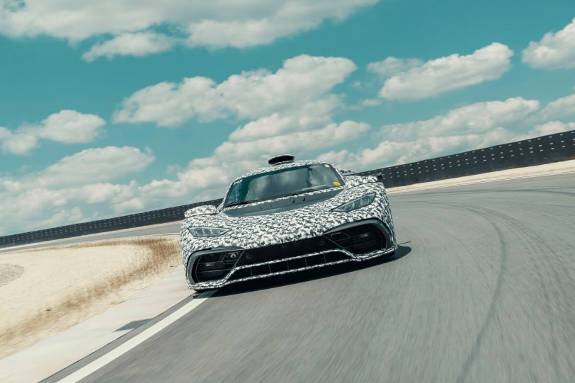 Mercedes-AMG Project ONE開始大量進行道路與賽道測試(內有影片)