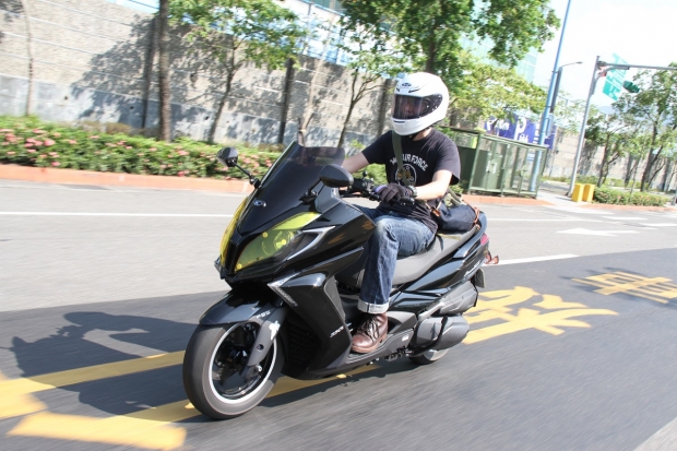 KYMCO Downtown 350i,高質感與通勤便利性引領創業新方向