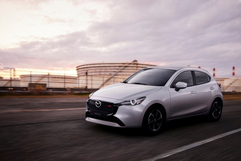 簡化單一車系編成15S Urban Sport、售價下調為78.9萬，三度改款 Mazda 2 正式發表！