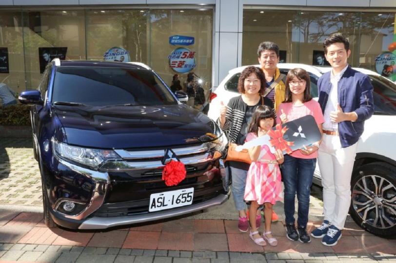 宥勝擔任『MITSUBISHI一日店長』，親自交車為車主加碼第一哩幸福