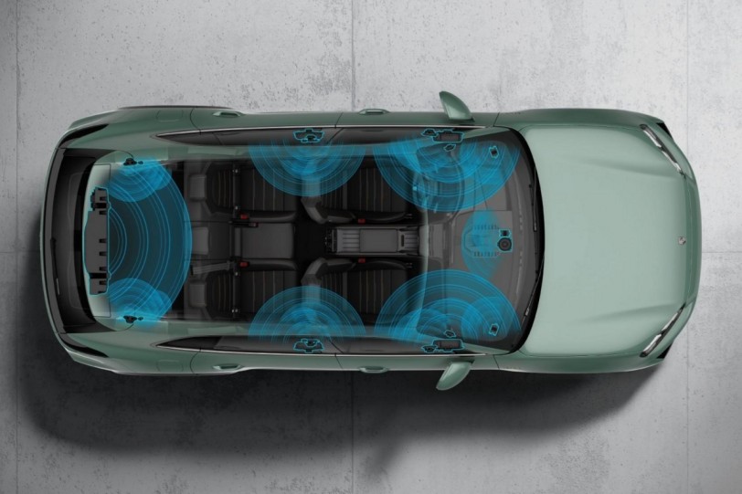 從實驗室到聆聽：Porsche將在量產車中配置Burmester的氮化鎵高端音響