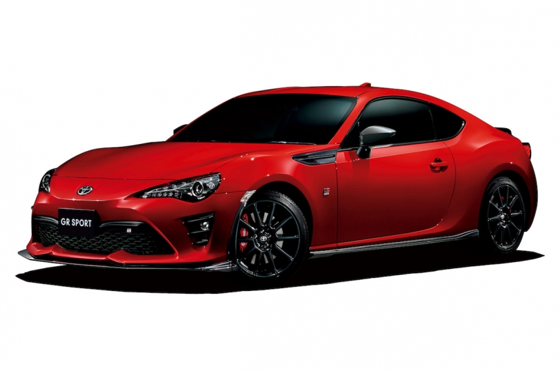 日常通勤也能徹底享受駕馭樂趣，Toyota 86 GR SPORT 羽量級小跑車亮相