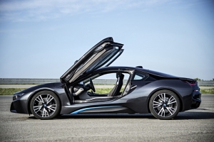 BMW i8油電跑車四月投產、六月開始交車
