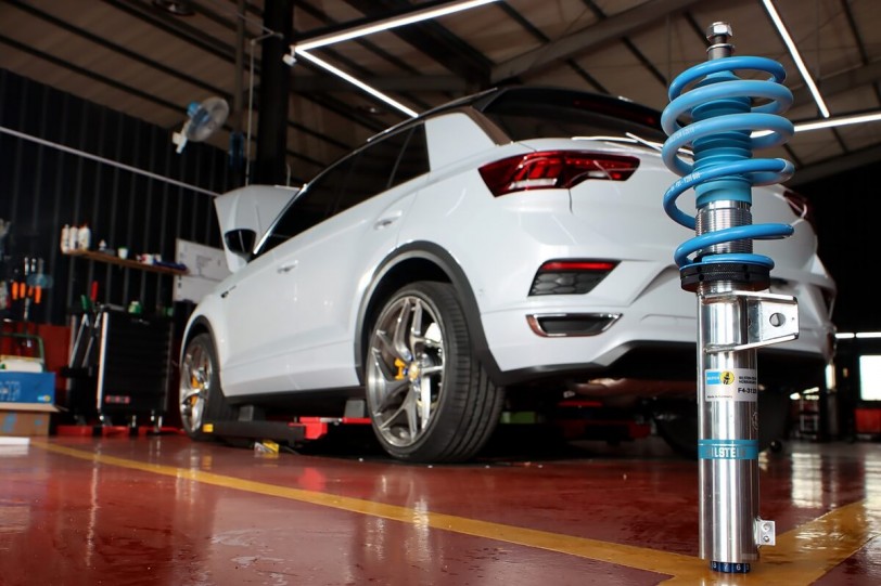 剛買VW T-Roc 330 TSI不到一周就開改，BILSTEIN B16上車只為清晰路感！