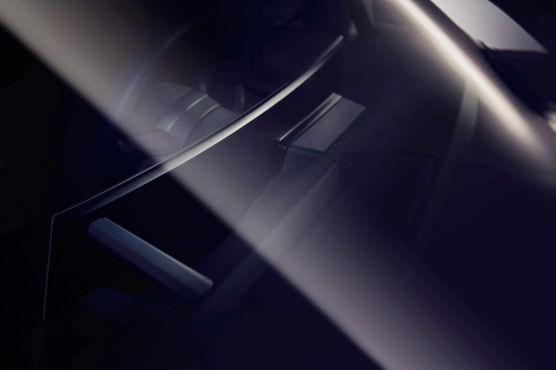 BMW公佈iNEXT的新型曲面中控螢幕「背面照」