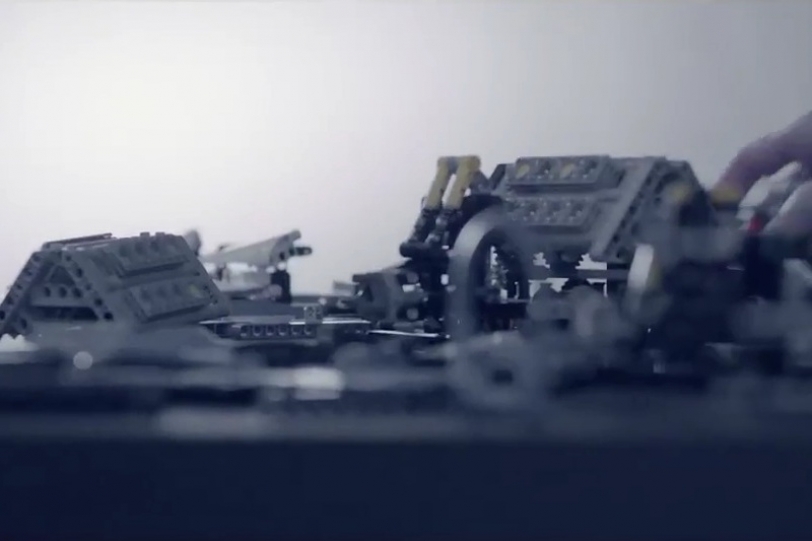 樂高迷再次失血，Lego Technic Bugatti Chiron今年報到！