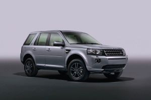 Land Rover歡慶11月份銷售捷報，12月「成就之旅專案」即刻起跑