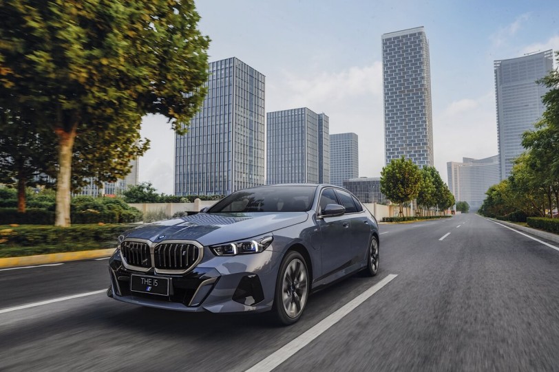 中國市場專屬的全新世代BMW 5 Series與i5正式上市