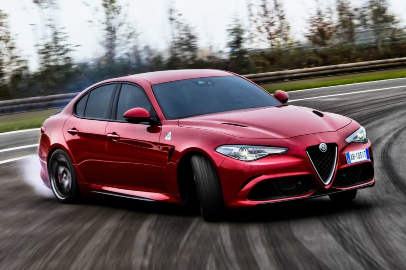 義大利人生性浪漫….但Alfa Romeo Giulia Quadrifoglio可是跑得飛快