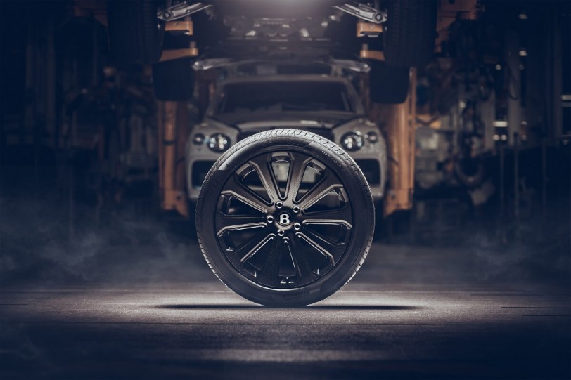 Mulliner為Bentley Bentayga開發車界最大22吋碳纖維輪圈 並通過TUV認證