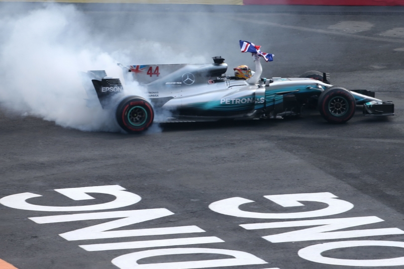 Lewis Hamilton墨西哥站提前封王，生涯第四座世界冠軍入袋