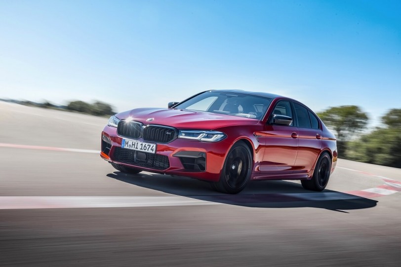 BMW M5也跟隨小改款腳步「變眼」！並新增來自M8的快捷設定操作(內有影片)