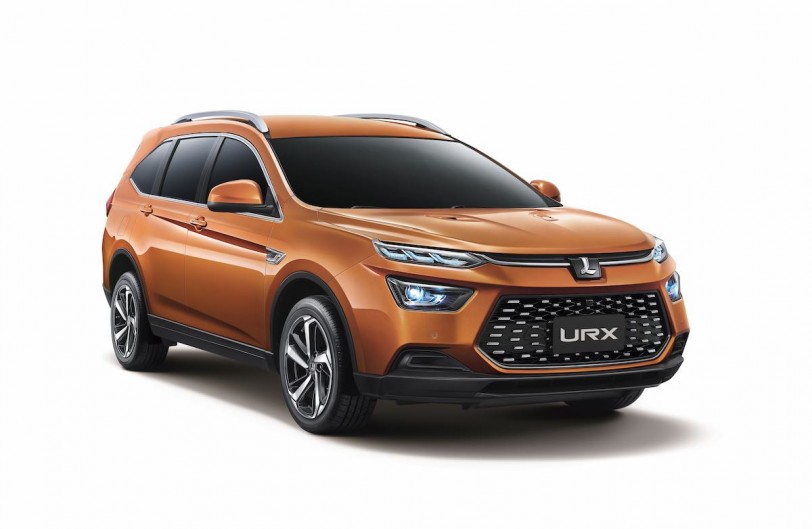 歡慶LUXGEN URX第一季榮獲國產七人座SUV銷售冠軍，4月份限時推出「榮耀優惠專案」