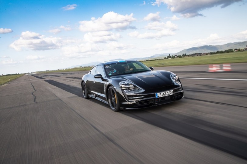 Porsche Taycan連續時速0-200公里測試 仍可保持恆定的動力輸出(內有影片)