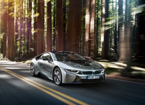 BMW i8 最新結構透視影片