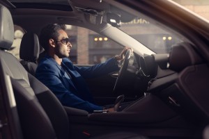 抵禦冬日紫外線 為愛車選用3M™「極透」、「極黑」汽車隔熱紙  杜絕水貨 認明原廠授權施工商享完整保固