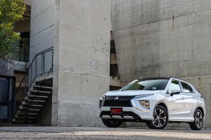 顯露大膽姿態的未來戰士，2021 Mitsubishi Eclipse Cross 小改款 S-AWC 旗艦型