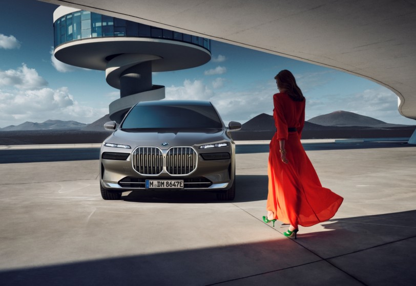 全新世代BMW i7 eDrive50 Excellence璀璨上市  2024台北新車暨新能源車特展 首度亮相