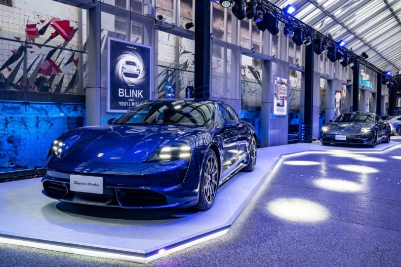 全球首款800V量產純電跑車Porsche Taycan 473萬起，在台上市！