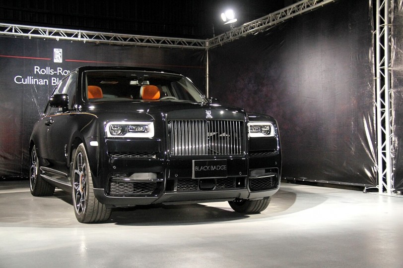 Rolls-Royce Cullinan Black Badge在台現身！2268+350萬體現無以倫比的「黑暗原力」