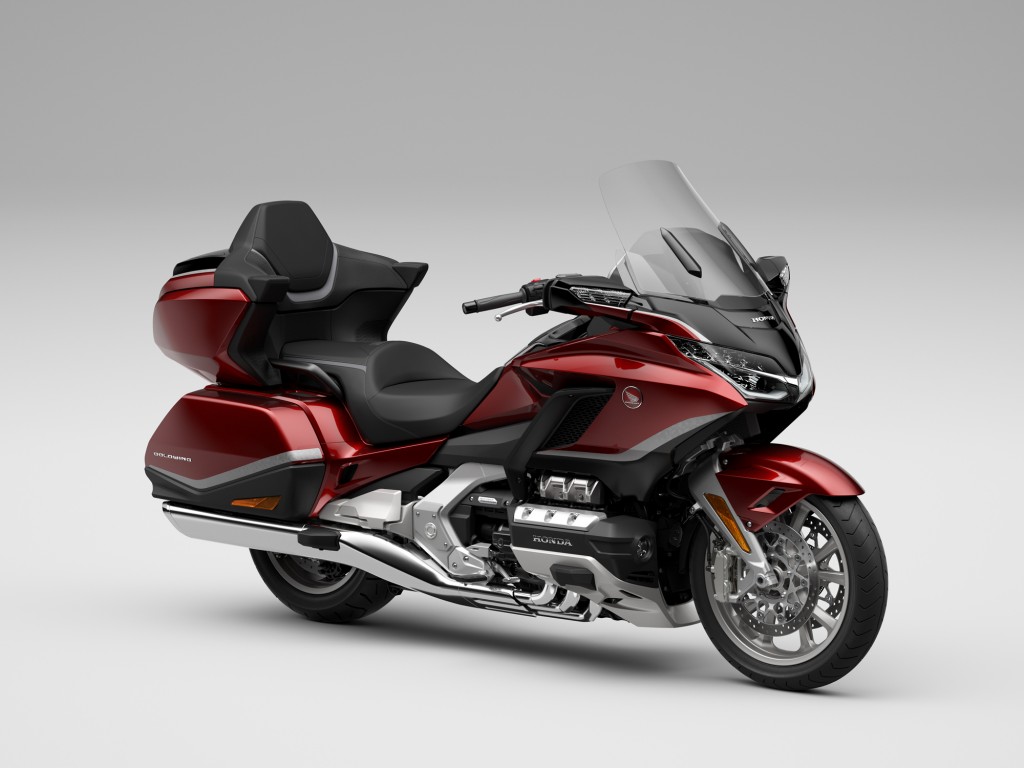 預接單價119.8萬起，Honda Motorcycle 2021 GOLDWING 夢想之翼陪您翱翔！