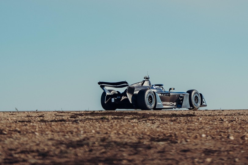 下一代Porsche Formula E賽車突破極限