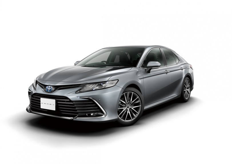 傳統 FF 大型房車式微，Toyota CAMRY 日本國內販售停止、轉型成為海外專賣車型！