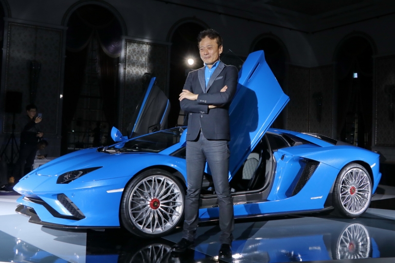 2700萬起的極致蠻牛！Lamborghini Aventador S登台發表