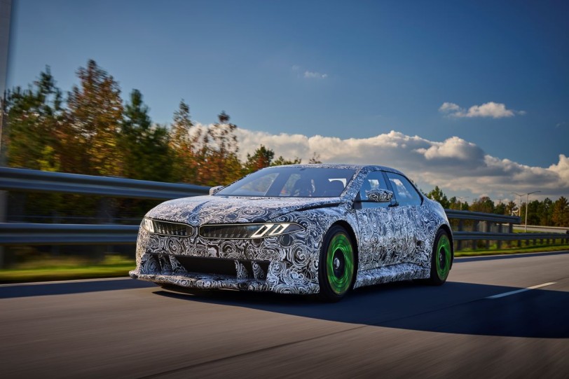 一流的動力、精度、效率和駕駛樂趣！BMW動態展示Neue Klasse效率提升25%的能耐