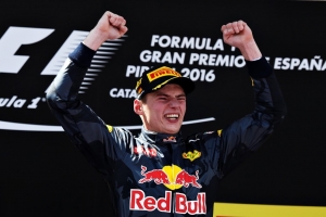 18歲時你在？Max Verstappen已拿下F1的分站冠軍