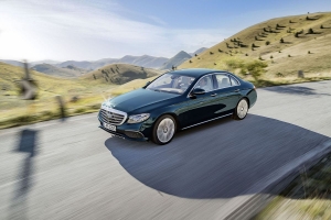 豪華中大型王者降臨，Mercedes-Benz全新一代E-Class揭開歷史新頁