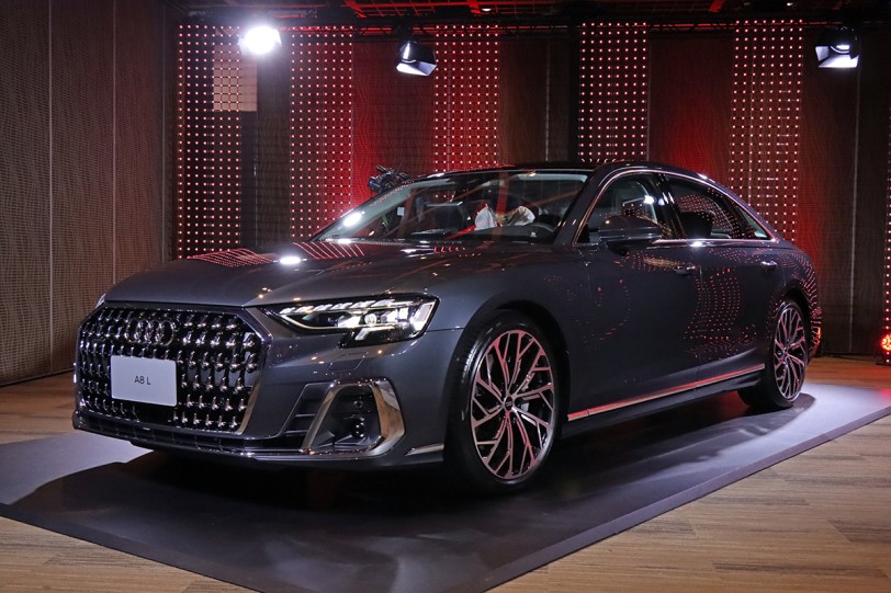 438萬元起三規格，Audi A8、S8 車系小改款正式在台發表！