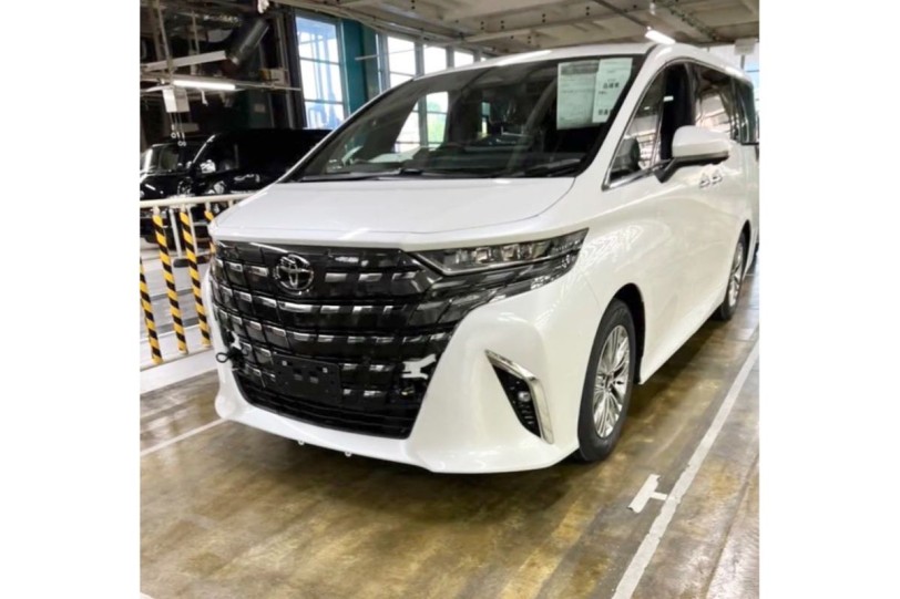 日台同步世界初亮相！Toyota 大改款 Alphard 確認 6/21 在台發表！