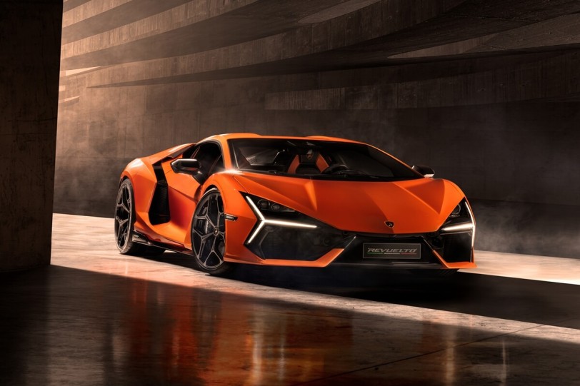 千匹馬力、油電混合，Lamborghini Revuelto引領進入全新蠻牛世代(萬字深度介紹)