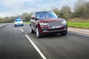 Jaguar、Land Rover自駕車開使66公里道路測試