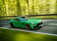 是綠油精?還是綠惡魔?Mercedes AMG GT R終於登場!