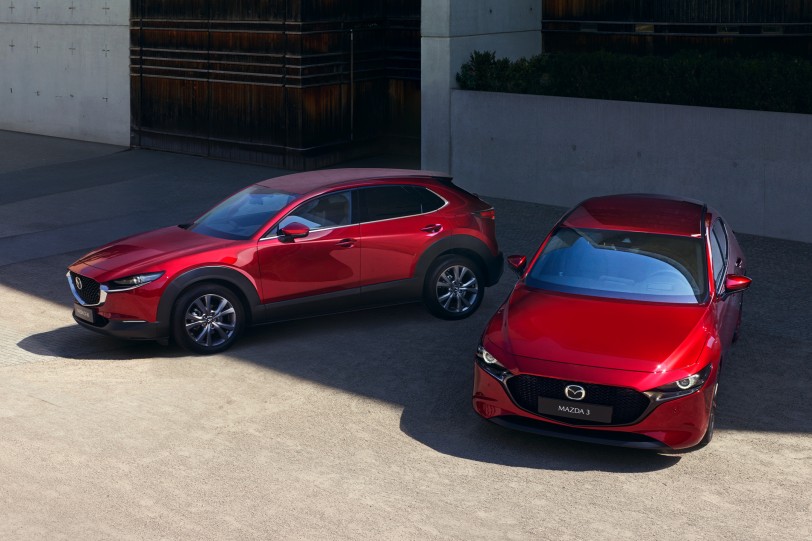 MAZDA「易享心動」購車優惠 MAZDA3 與 MAZDA CX-30 立享 10 萬元購車低頭款與 5 年原廠保固兩大利多