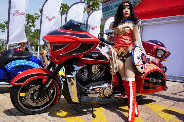 Indian & Victory Motorcycles,史無前例榮耀變身超級英雄專車,與DC漫畫超級英雄創造世界紀錄