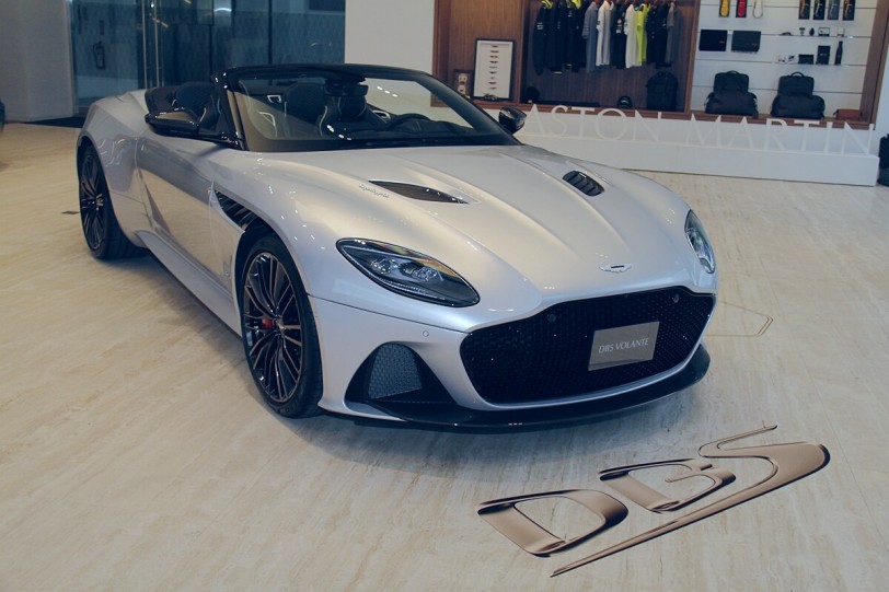 725匹與天際零隔閡GT狂動力體驗！Aston Martin DBS Superleggera Volante 1848萬元起，在台上市