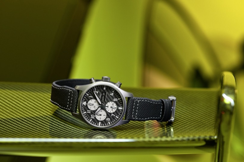 慶祝雙方長年以來的合作 IWC推出Mercedes-AMG聯名紀念腕錶
