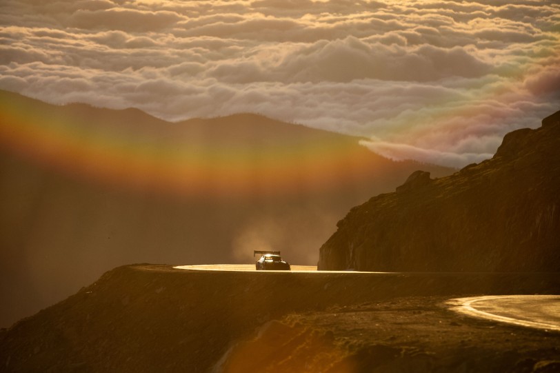 Jim Morris將駕駛Volkswagen Golf GTI挑戰派克峰爬山賽前輪驅動最速紀錄