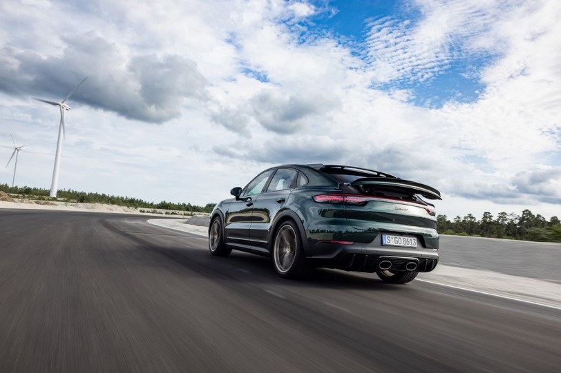 Porsche 2021上半年全球交車數成長31%！台灣交車總數也續成長29%　